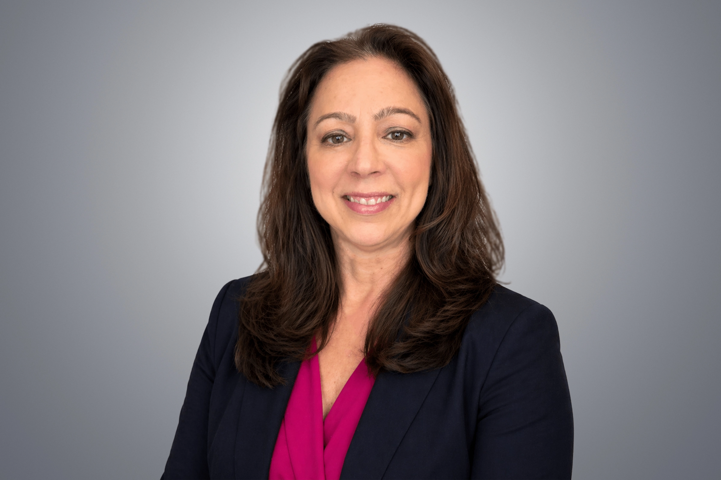 Gina_Tsiropoulos Headshot